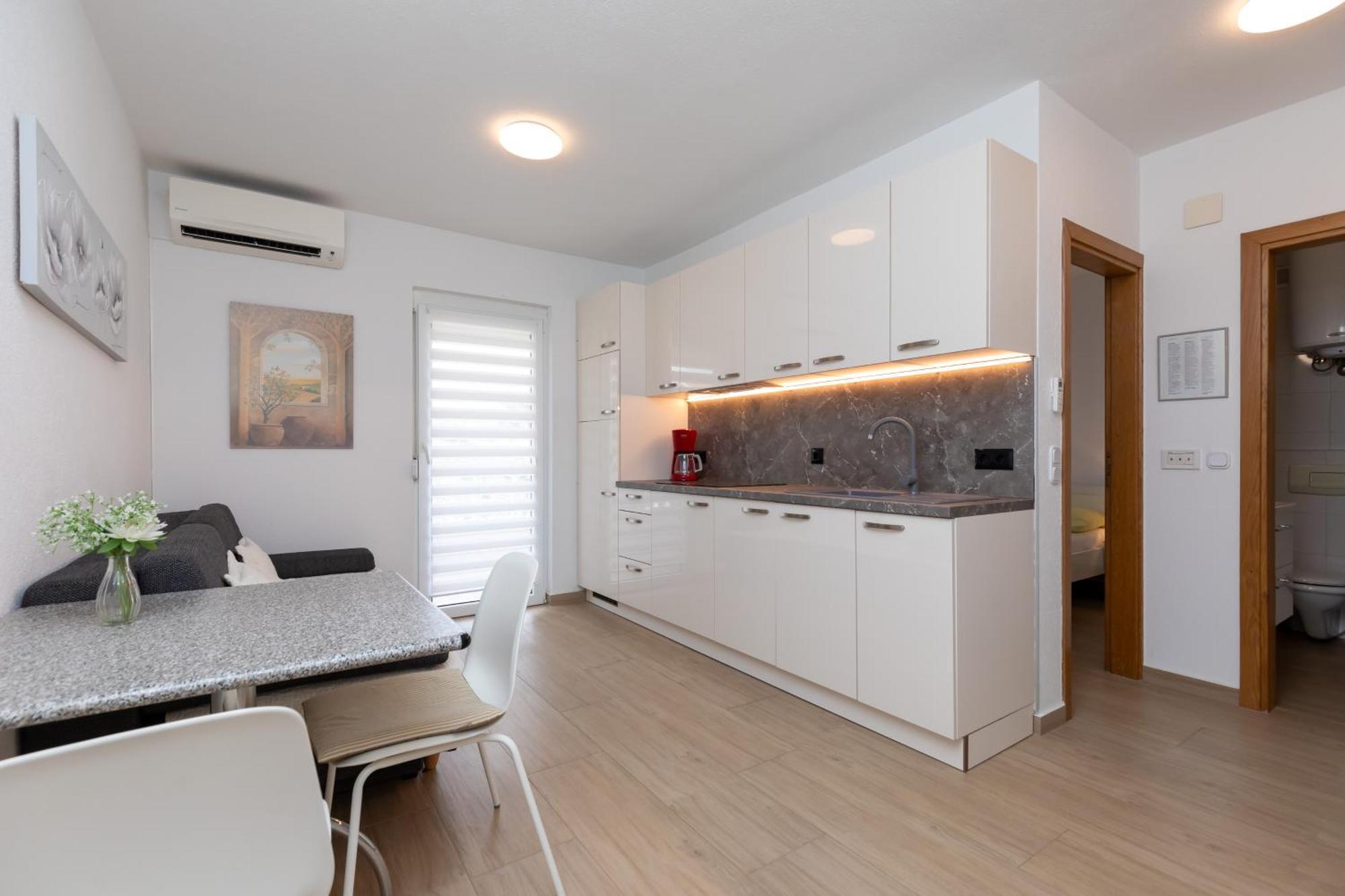 Apartments Lidija Matosevic ポレッチ エクステリア 写真