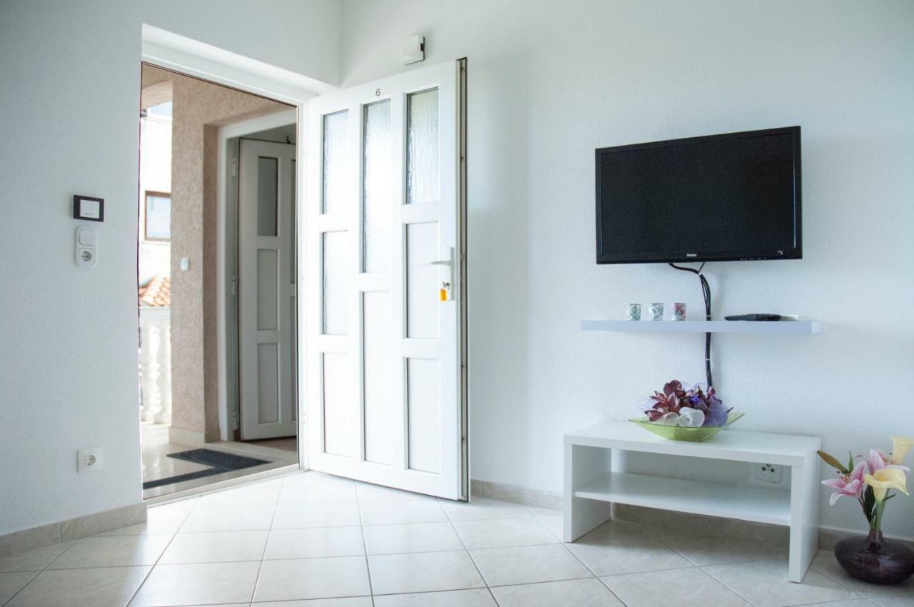 Apartments Lidija Matosevic ポレッチ エクステリア 写真